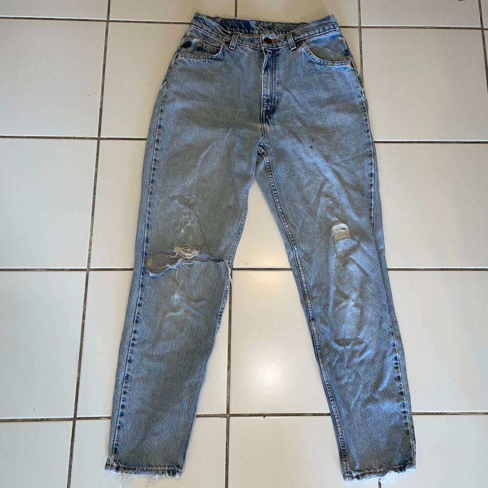 Vintage Levi Strauss Women’s 15921 Tapered Fit Tapered Leg Size 12 Medium Jeans